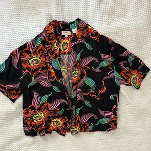 Levis short sleeve button down, black with bright geometric florals, size S.